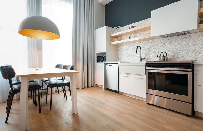 Les Lofts Charest - By Les Lofts Vieux-Quebec - Photo 1