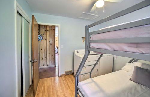 Lakefront Wisconsin Cottage with Dock and Hot Tub! - Foto 22