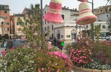 Sweet Lucy - Photo 47