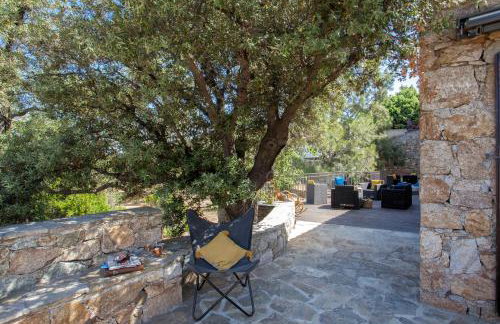 Villa bodri, maison en pierre avec vue mer et piscine chauffée - Foto 20