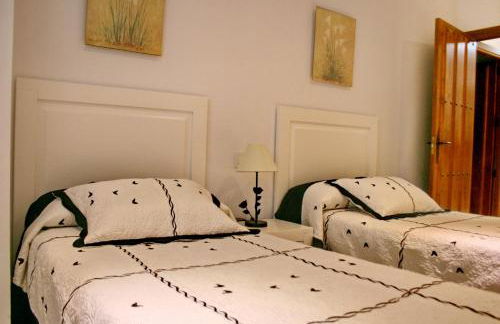 Apartamentos Turisticos Mirayuste - Photo 8