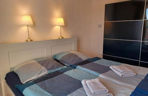 Ehemalige Bibliothek Apartment für 2 mit Küche Kamin Netflix Parken und Hofladen - Foto 6