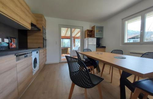 Entre lac et montagne, côté calme, spacieux 3 pièces avec grand jardin - Photo 22