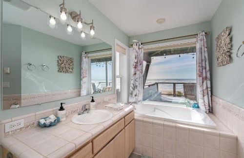 Steps From The Beach! HotTub, 12M Ocean View, Deck - Foto $