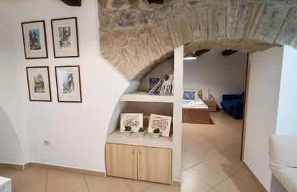 Ch Suite & PrivateParking - Corso 18 Agosto - Apartment - Photo 18