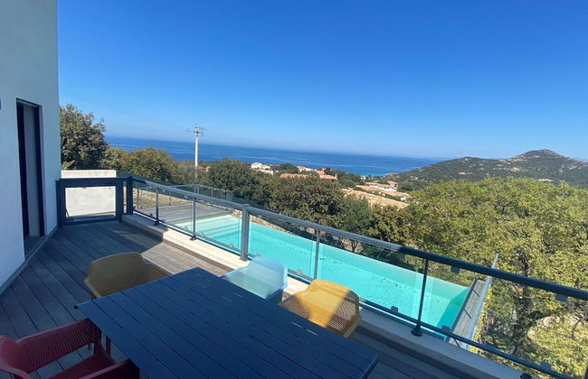 Beautiful Villa With Pool and sea View - Foto 28