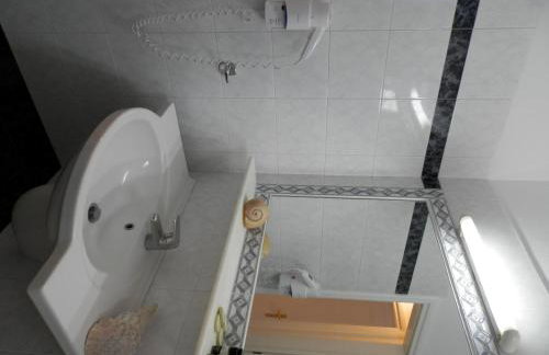 Nissiotiko Studios & Apartments - Photo 65