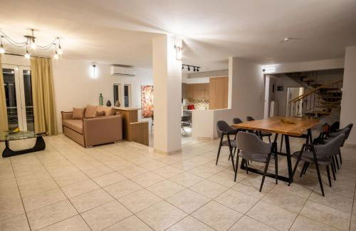 Villa Cool with Private Pool, Mountain & Sea View - Foto 64