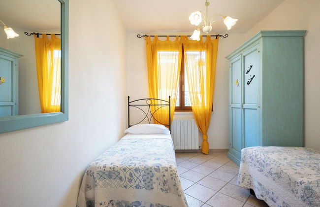 Follonica Apartments - Photo 20