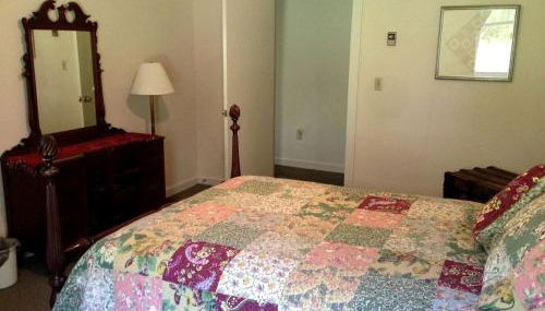 Pet-Friendly Cabin Rental for Family Getaway in Lexington, Virginia - Foto 4