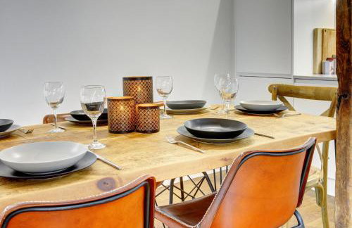 Loft 11 - Unique Apartment with Stunning Views - Photo 18