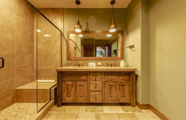 Wilderness Club Lakefront Lodge - Photo 26