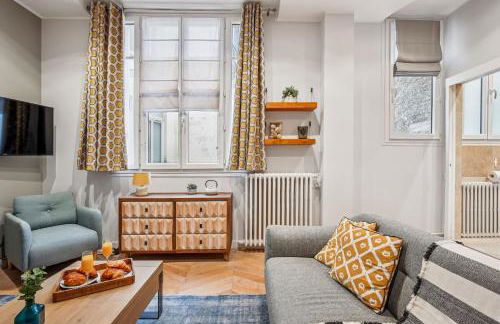 Eiffel Tower & Champs-Elysees - Paris Vacation Rentals - Foto 4