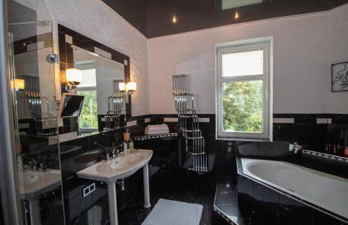 Ferienwohnungen Vogelnest zentral in Mühlhausen mit Pool - Foto 55