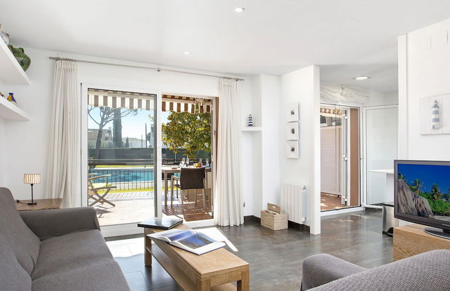 Delightful Apartment in Calella de Palafrugell With Swimming Pool - Foto 4