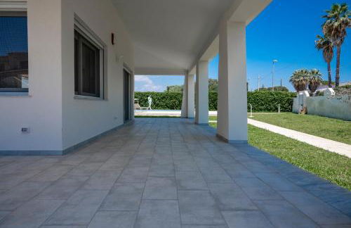 Direzione Sud - Fontane Bianche - Foto 38