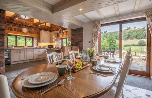 Stud Farm House - Photo 23