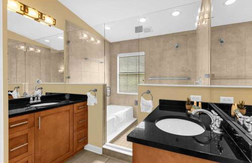 Your Summer Getaway Awaits - Townhome by Disney! - Foto 17