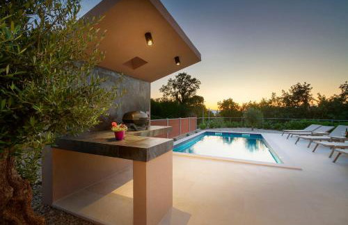 Apartment LUCAS with private pool - Foto 36