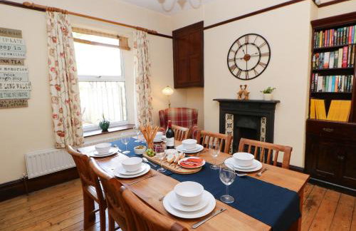 Langlands - Photo 10