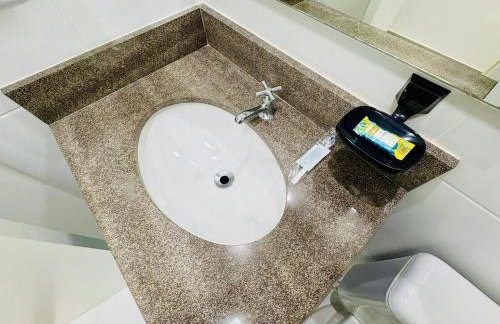 Apt 504 Luxury Design with Parking - Near Arena Airport - Foto 47