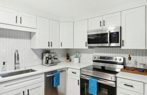 New Southie Penthouse Condo with Private Roof Deck - Foto 9