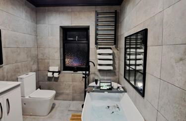 Family Holiday with Hot tub , Family groups only - Foto 33