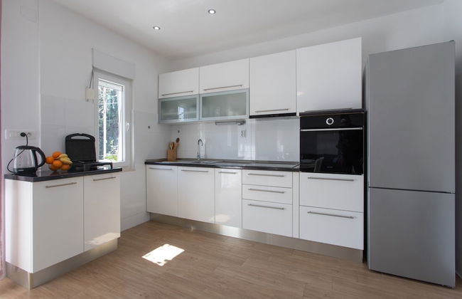 Apt Sara - Classy 100 m2 w Balcony, 2 min to Beach - Foto 14