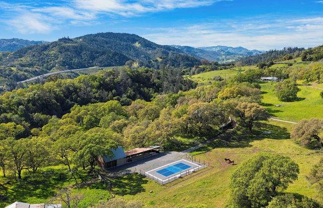 Chianti by Avantstay Stunning Secluded Ranch w/ Pickleball Court & Barn - Foto 55