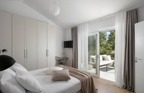 Moderne Luxusvilla Mali Dvor mit Pool 500m am Meer in Porec - Foto 4