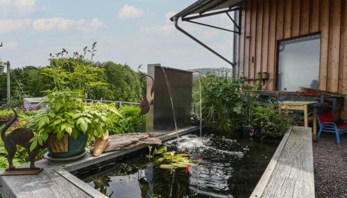 Hoarders Cottage - Foto 2