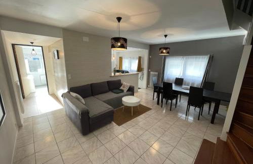 Maison centre bourg à 50m de la plage - Foto 1