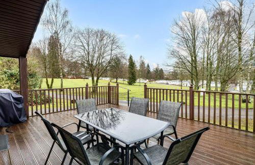 4 Bed House - Sleeps 9 - Hottub - Parking - Foto 37