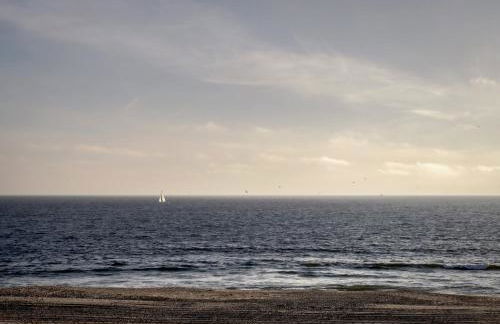 New Listing The Nautilus Manhattan Beachfront Retreat - Foto 17