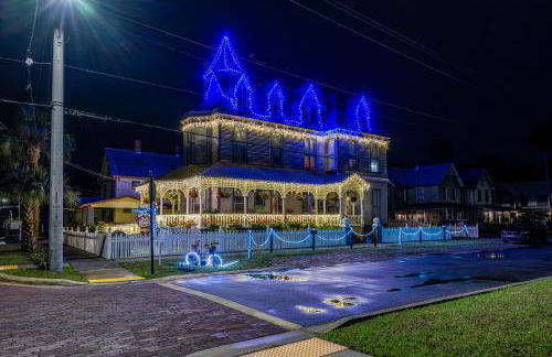 Grand Gables Home 1 Block to St Johns River! - Foto 45