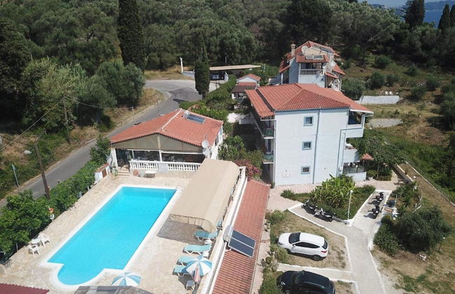 Snug Apartment in Mpenitses With Shared Pool - Foto 1