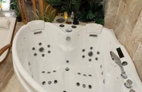 Nuit de rêve : spa, sauna, cinéma - Foto 9