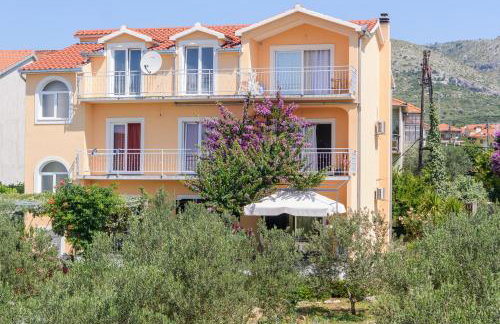 Apartments Grgic - Photo 31