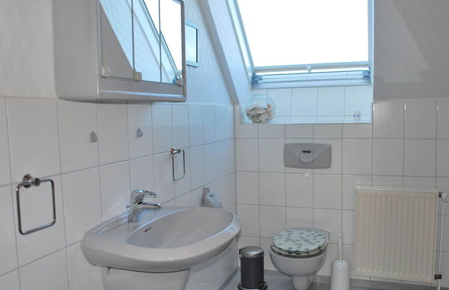 Tranquil Apartment in Ostseebad Kühlungsborn near Sea Beach - Foto 16