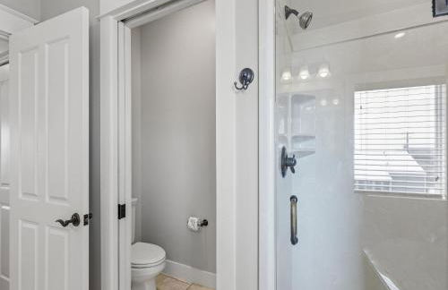 Salty Beach - Photo 17