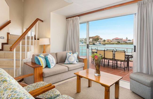 First Group Port Owen Marina - Foto 73