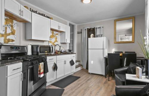 St. Paul Fry Street Den West Suite #2 - Foto 1