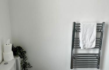 The Failsworth Collection - Stylish Apartments with Free Parking - Foto 61