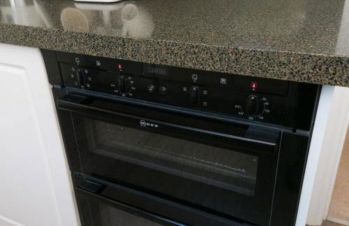 The Cottage on the Beach - Sleeps 7 - Large Garden - Foto 44