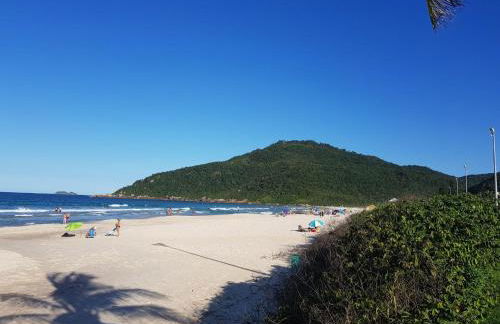 Apto 2suítes 30m da praia - Foto 18