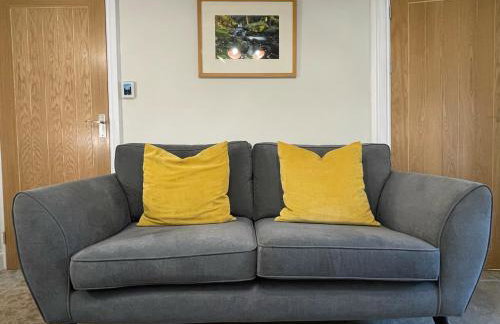 Muddy Paws Cottages - The Nook - Photo 7