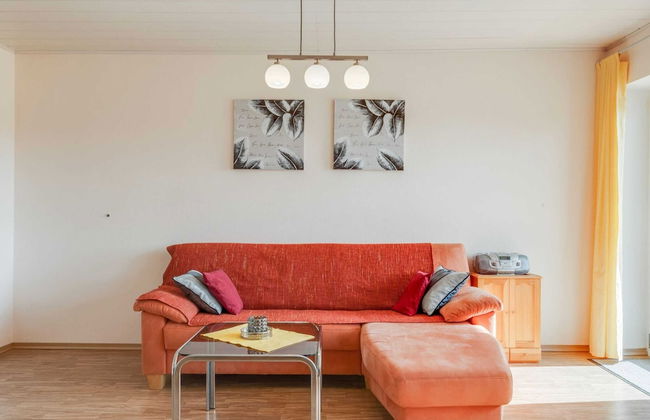 Sunny, Modern Furnished Apartment Your Favourite Place to Relax - Photo 12