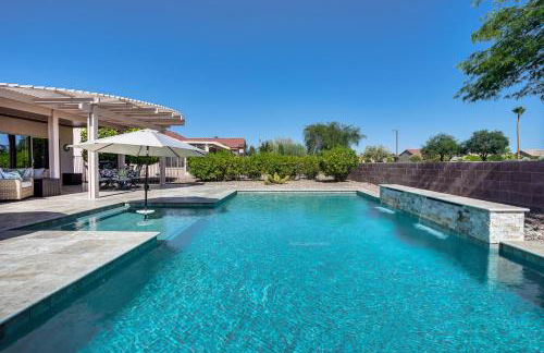 Near Golf Courses Surprise Home with Private Pool - Foto 33