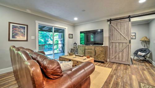 Crystal River Cabin with Scenic View and Fire Pit - Foto 4