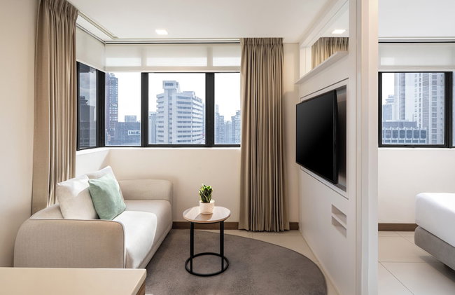 Novotel Living Singapore Orchard - Photo 7